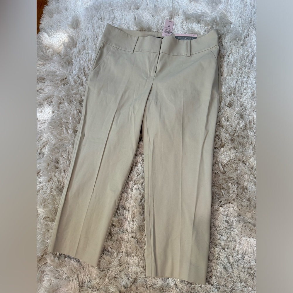NWT Ann Taylor Cropped Leg Pants